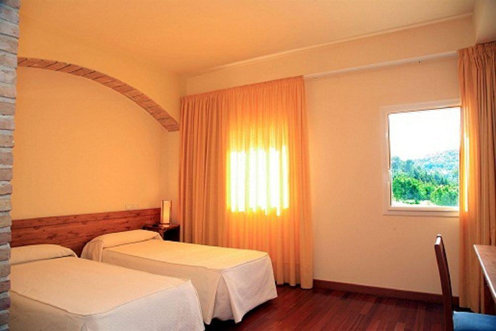 Monestir De Les Avellanes Hotel 3*
