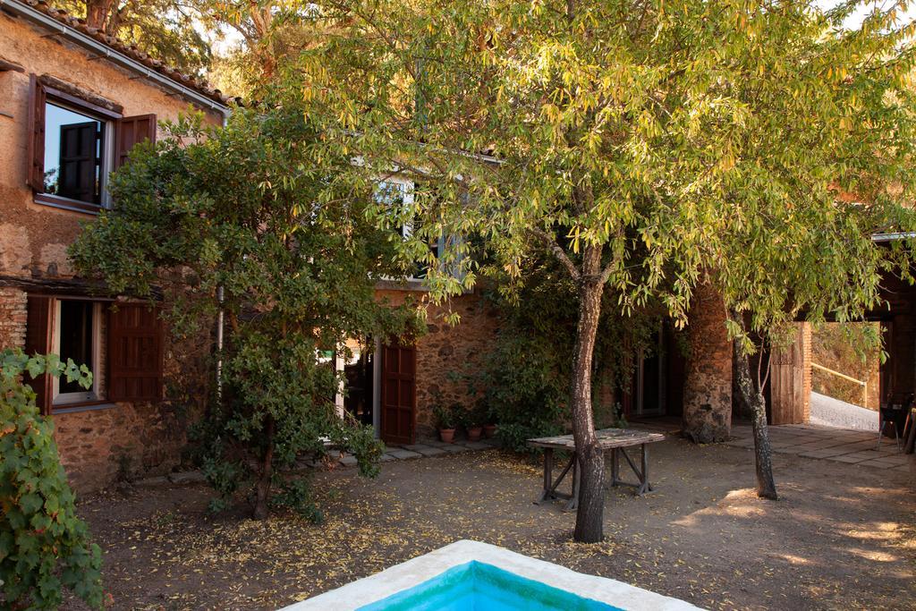 El Zarzo De Nemesio, Alberca Barbacoa 2 Hab 4 Pers Mas 2 Max Holiday home Valdelarco