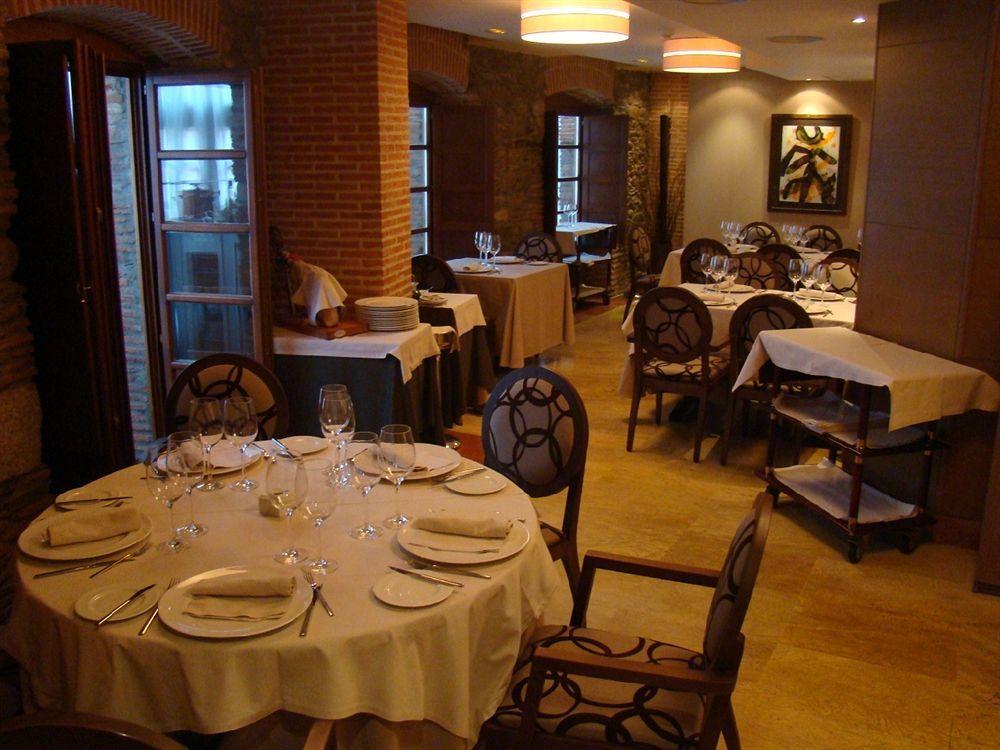 Hotel Aroi Bierzo Plaza 3*