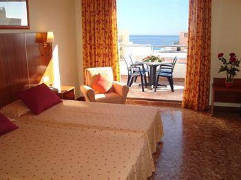 Avenida Apartahotel 2*