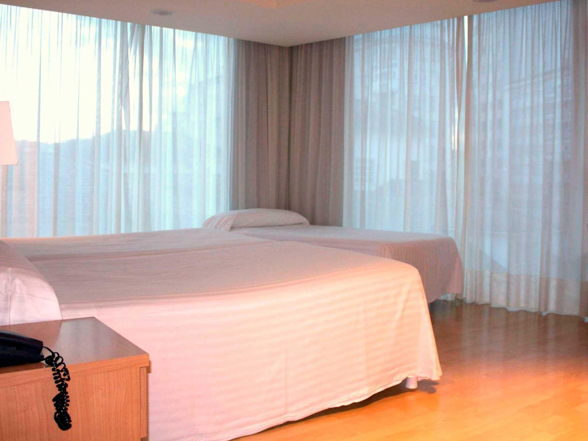 Exe Puerta San Pedro Hotel
