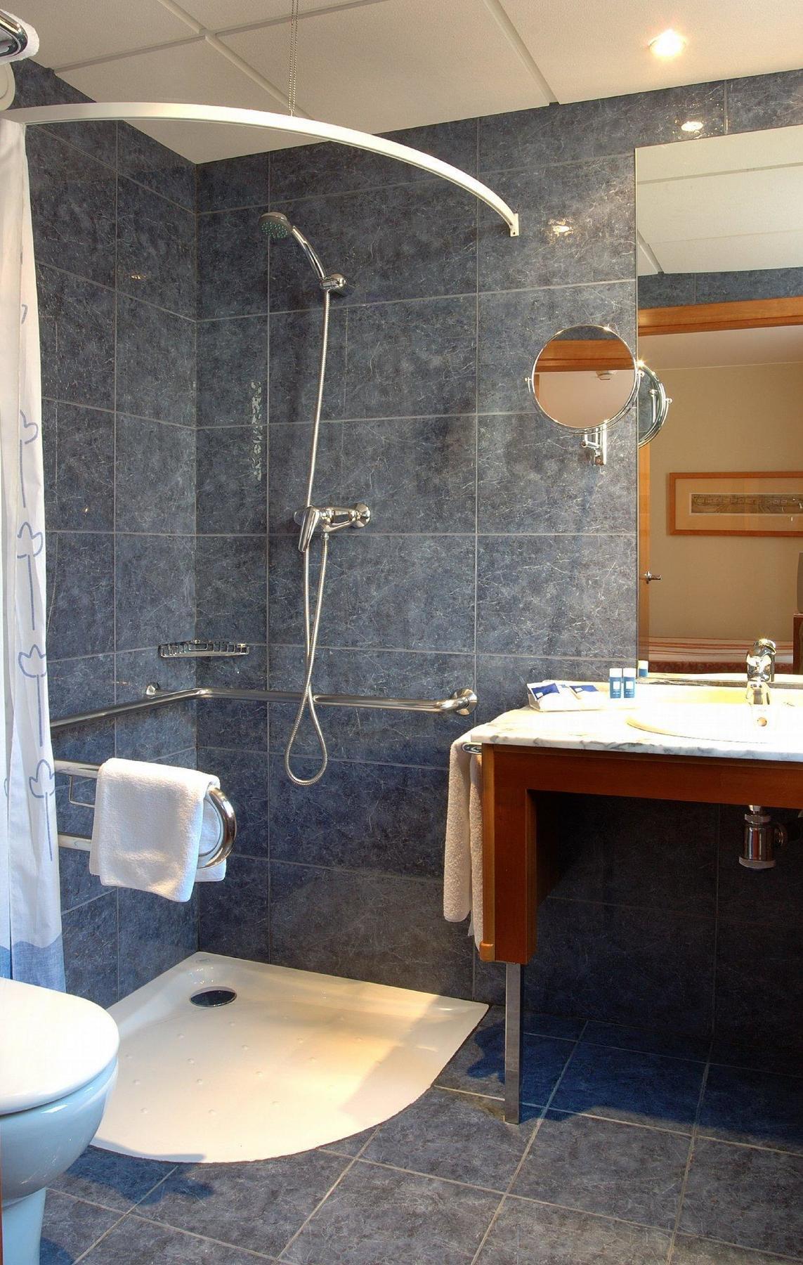 Exe Plaza Delicias Hotel