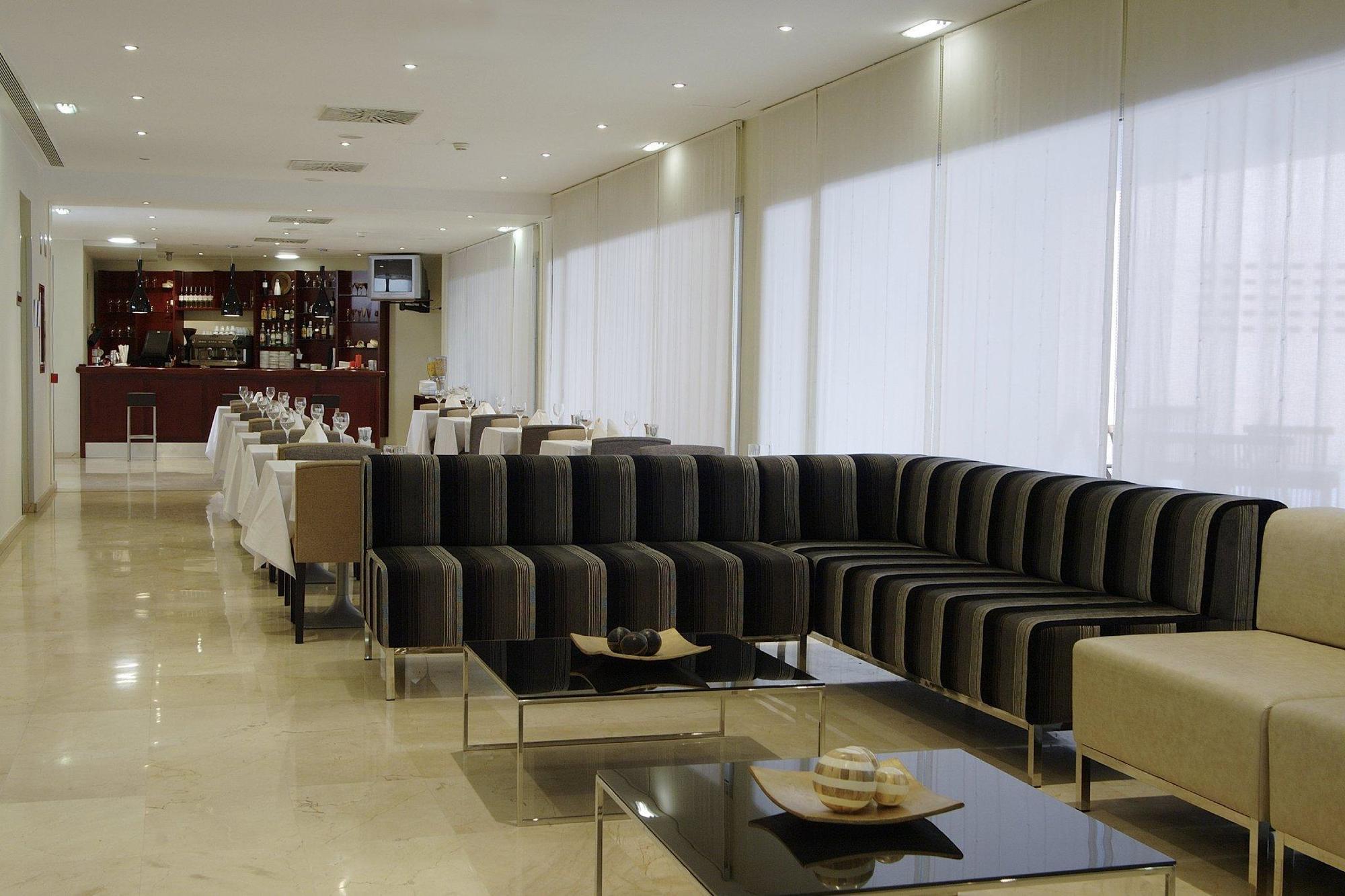 Exe Plaza Delicias 3*
