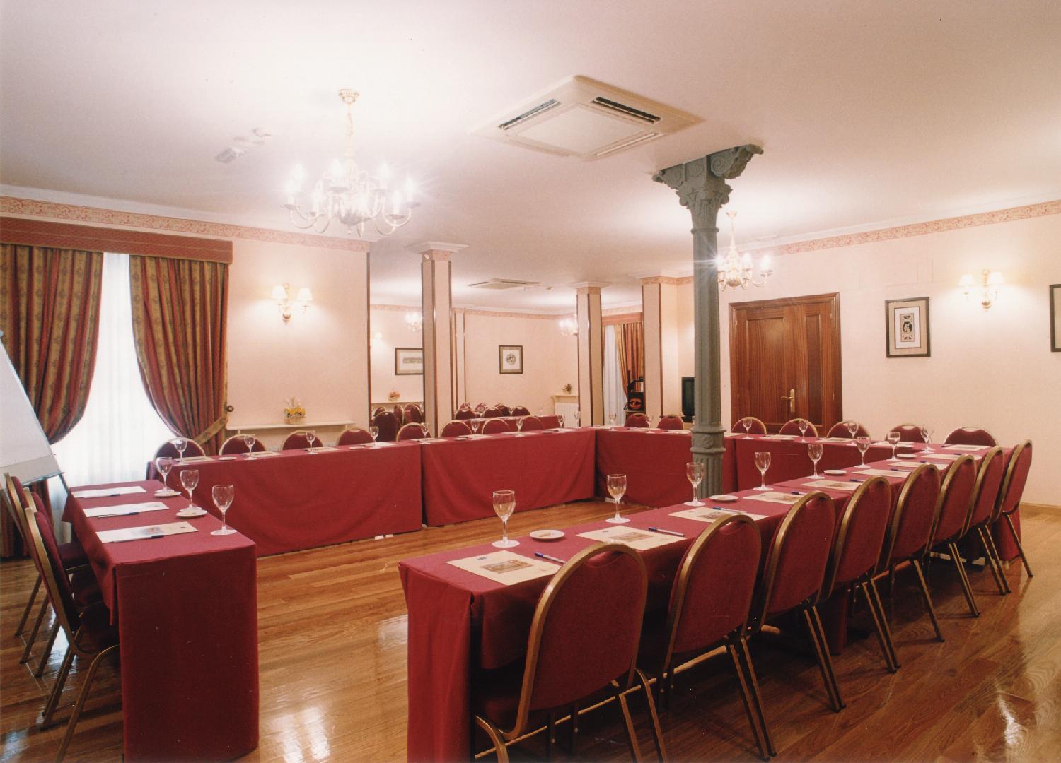 Hotel Infanta Isabel By Recordis Segovia
