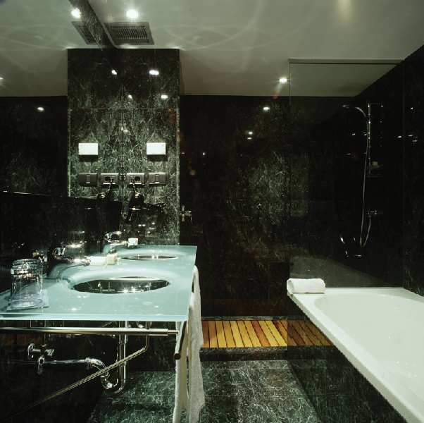 Ac Ciudad De Hotel 4*