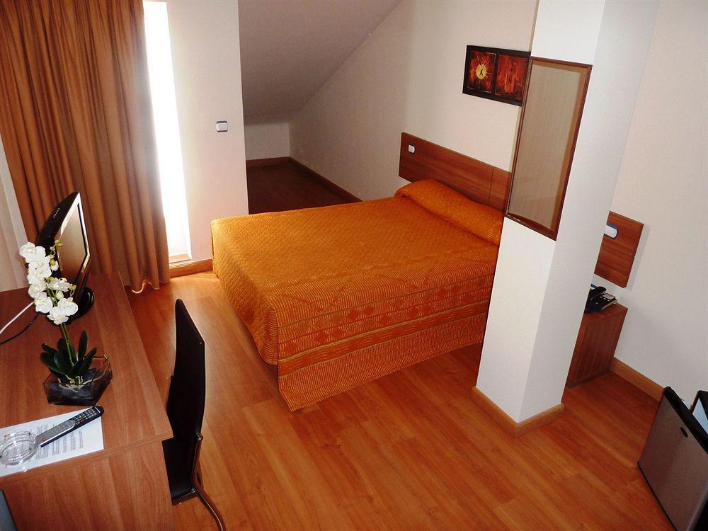 Ruta Del Duero Hotel 3*