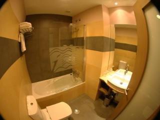 Isla Nova Hotel