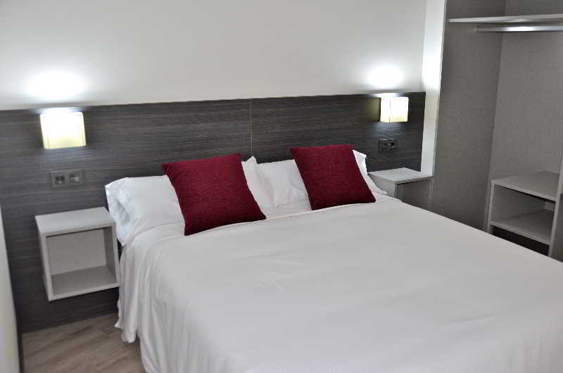 Aparthotel Capua Gijon