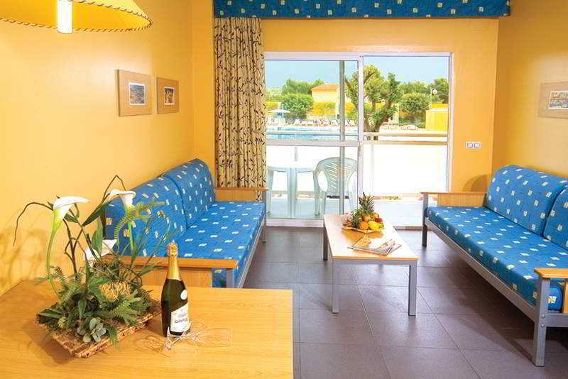 Turisticos Terralta Apartahotel 3*