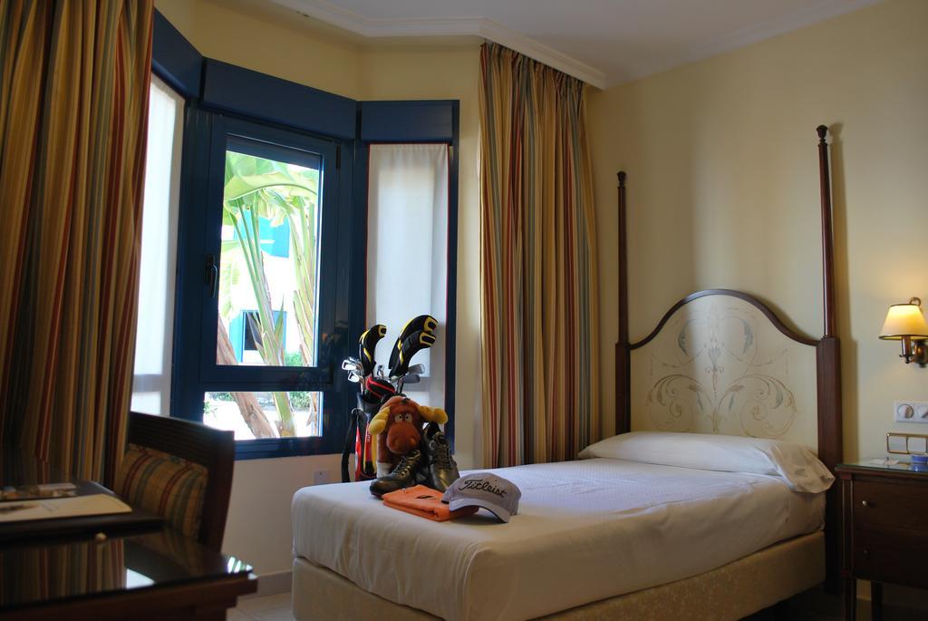Golf Hotel 4*