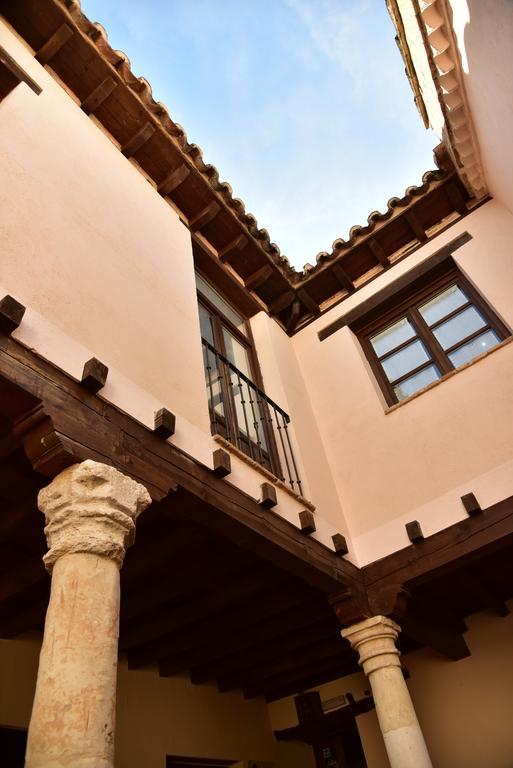 Palacio Rejadorada Toro