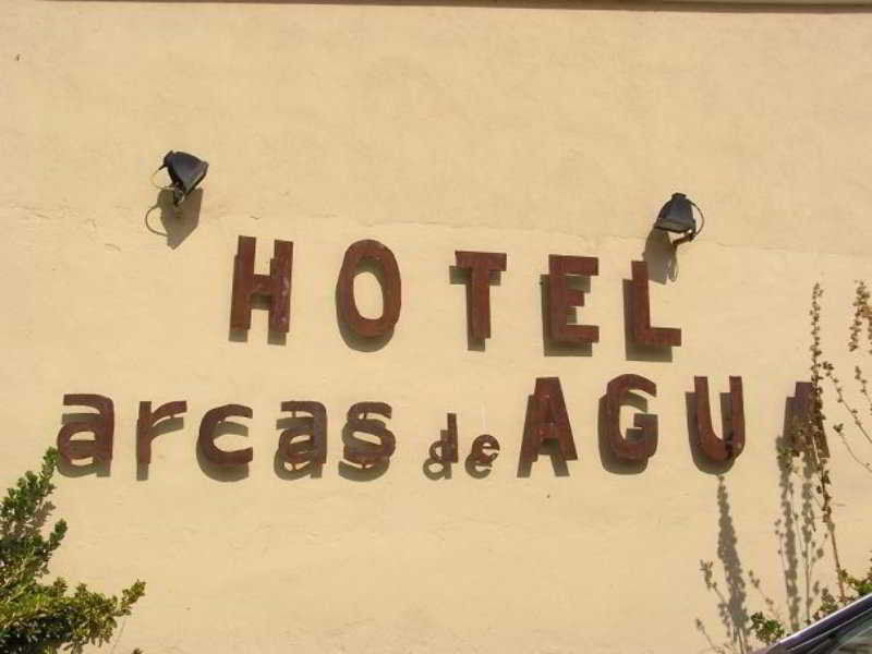 De Agua Hotel 2*