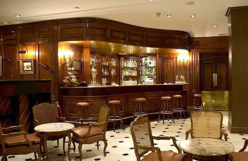 One Shot Palacio Reina Victoria 04 4*