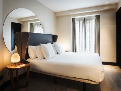 One Shot Luchana 22 Hotel