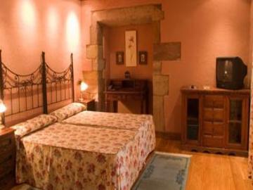 Hotel Palacio Guevara 3*