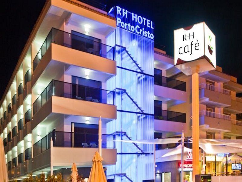Hotel Rh Portocristo & Wellness 4*