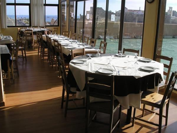 Hotel Anfora 3*