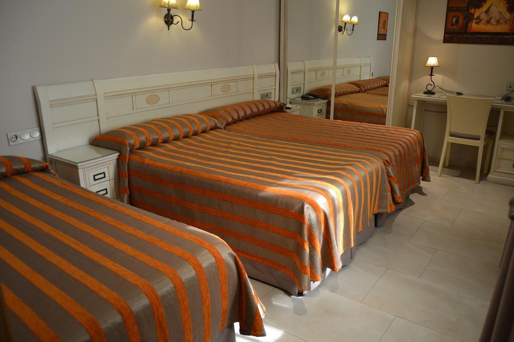 Versalles 3*