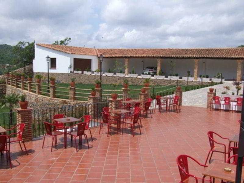 Apartahotel Rural 12 Caños