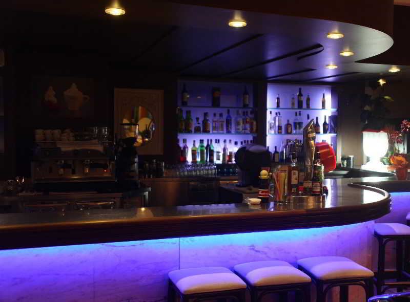 Apartahotel Miami Park 3*