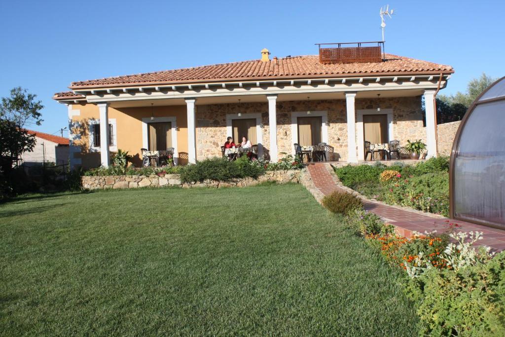 El Jardin Del Poeta Apartment Guijo de Granadilla
