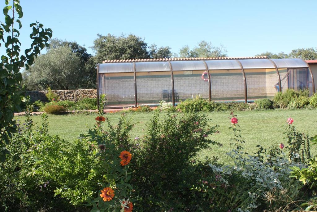 El Jardin Del Poeta Guijo de Granadilla