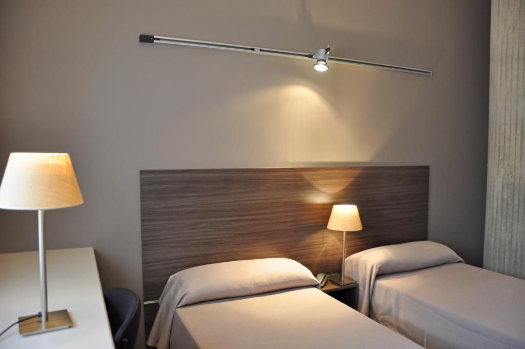 Residencia D'investigadors Hostal Barcelona