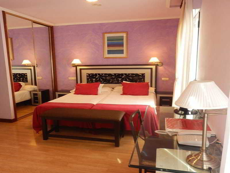 Hotel Rua 4*
