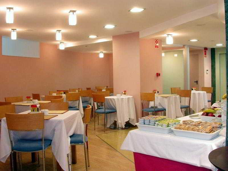 Exe Puerta San Pedro Hotel