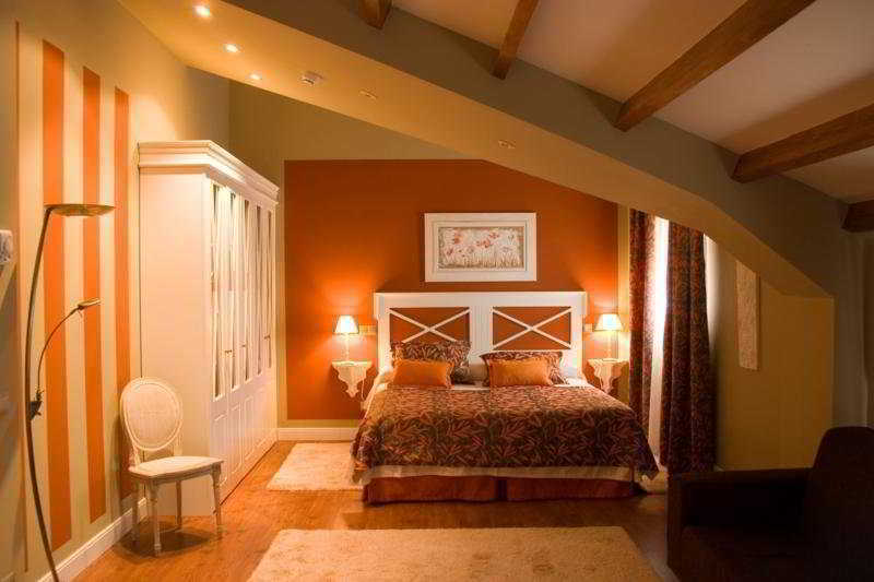 Casón De La Marquesa 4*