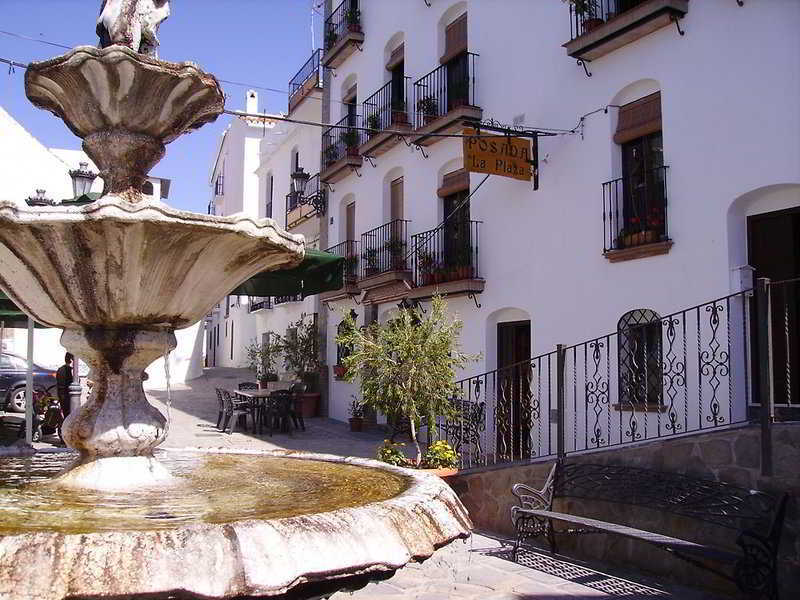 La Plaza Canillas de Albaida
