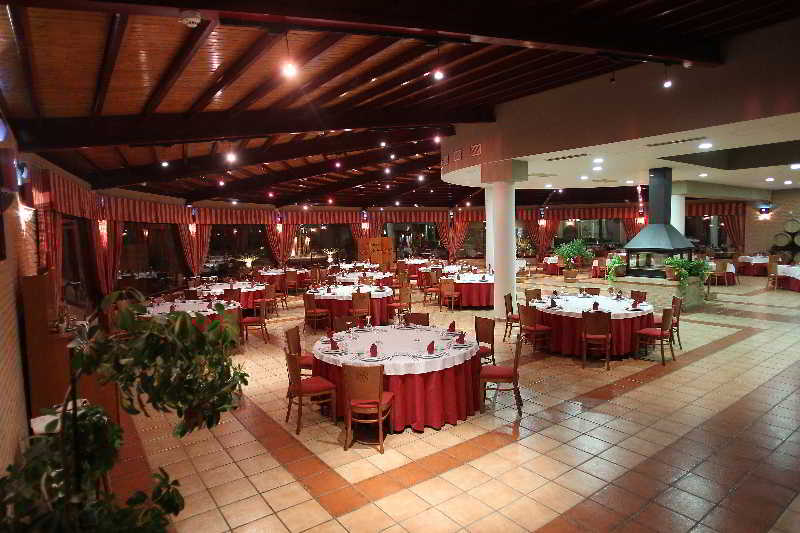 Hotel Chateau Vinasoro 4*