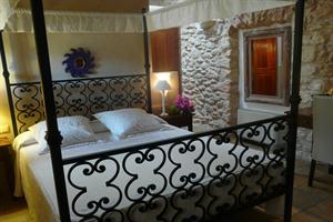 Lluc Hotel Sant Rafel de sa Creu
