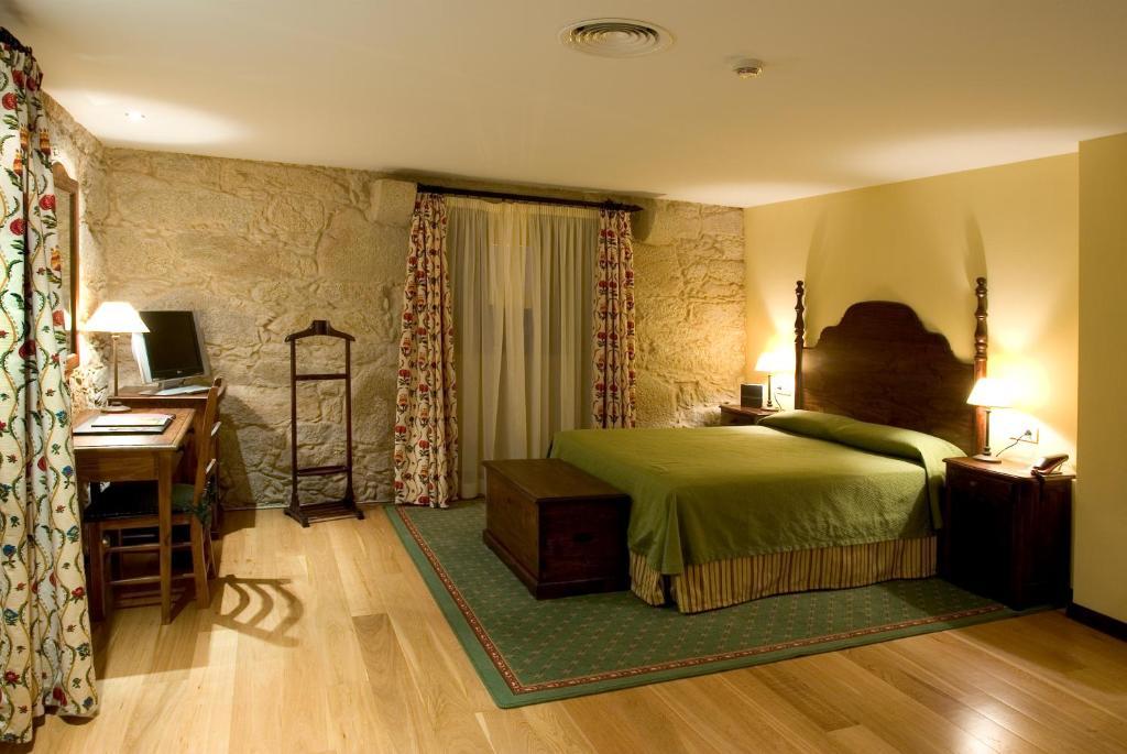 Pazo De Lestrove By De Compostela Hotel