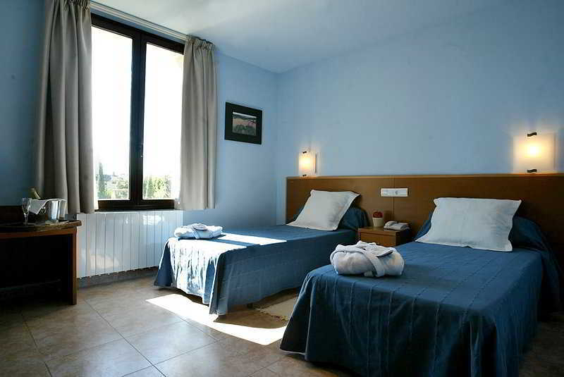 Comtes De Queralt Hotel