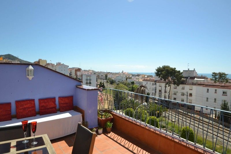 Cute Duplex In The Center Of 3* Sitges