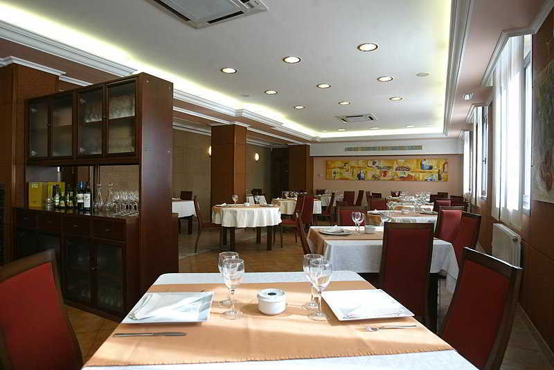 Comtes De Queralt Hotel