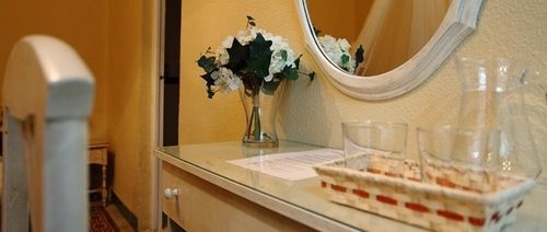 Hostal-casa Sol Y Luna Pensión Sevilla