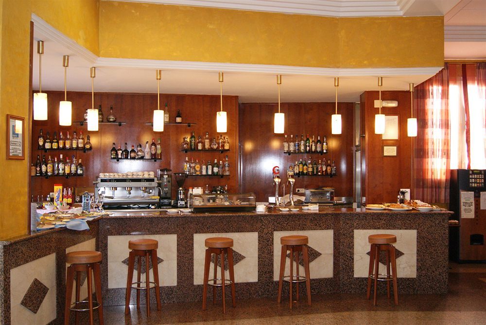 Velada Hotel