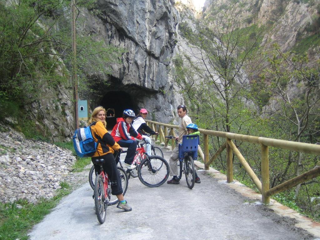 San Martin De Teverga Hostel