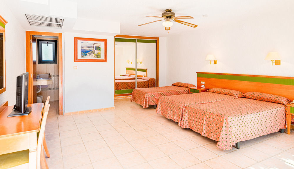 Globales Pueblo Andaluz Hotel