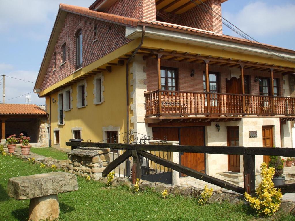La Corraliza Apartment *