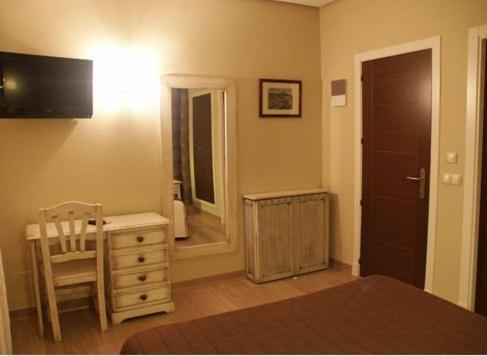 Guest house Hostal-Cafe Gutgreco 2*