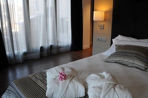 Country Hotel