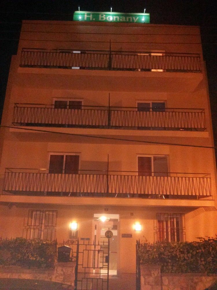 Bonany Hostel