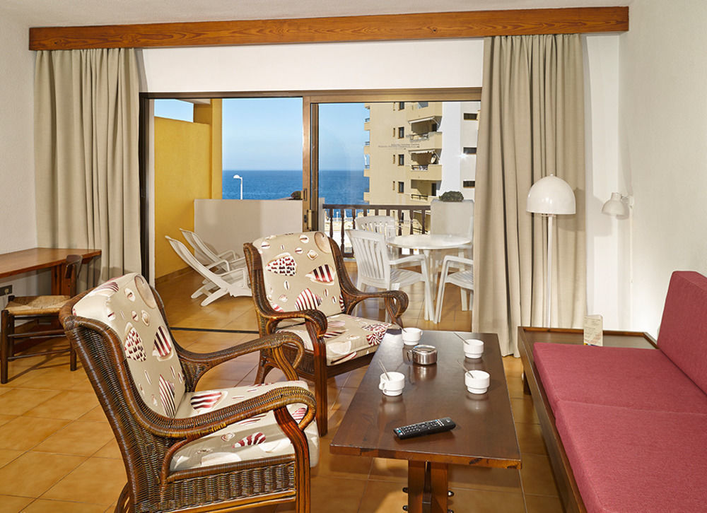 Apartahotel Albatros Callao Salvaje