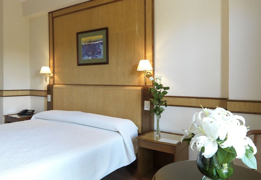 Hotel Intelier Orange
