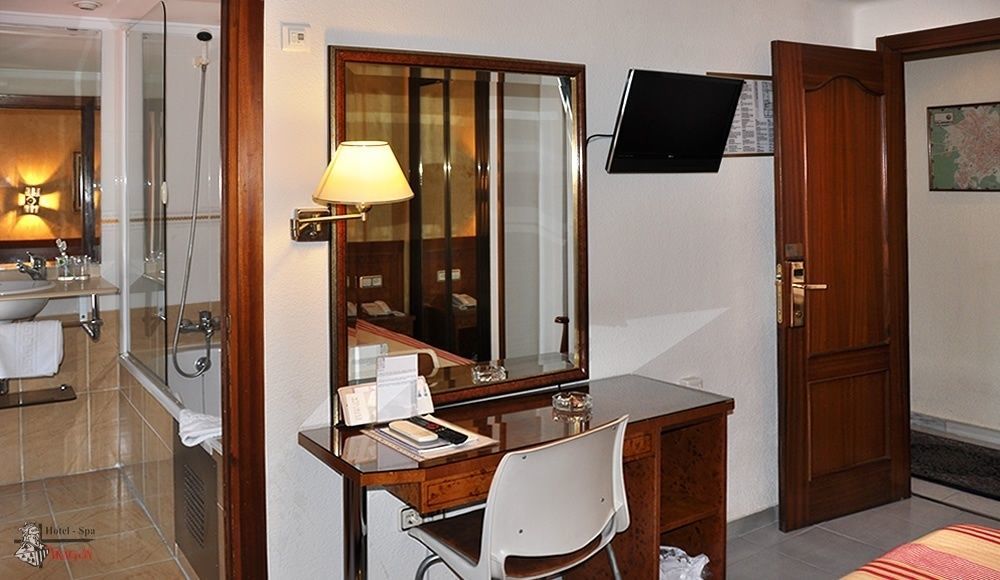 Hotel Aragon *
