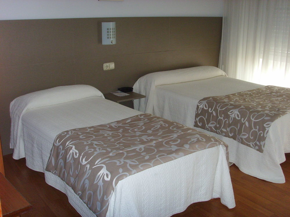 Residencia Fornos Pensión 3*