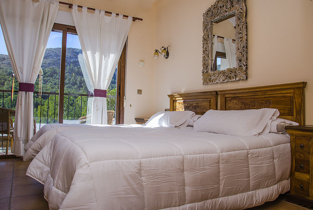 Fabiola (adults Only) 3*